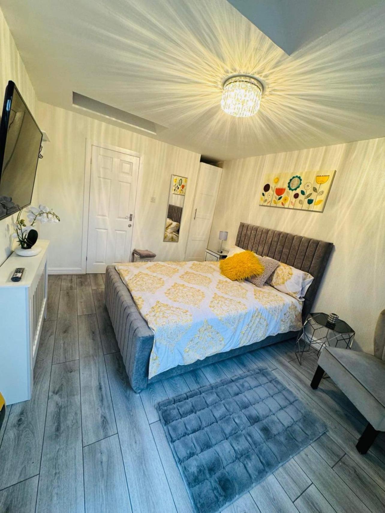 Private Guest House/Annexe 샐퍼드 외부 사진